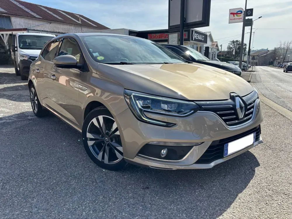 Vente à Saint-Laurent-de-Chamousset